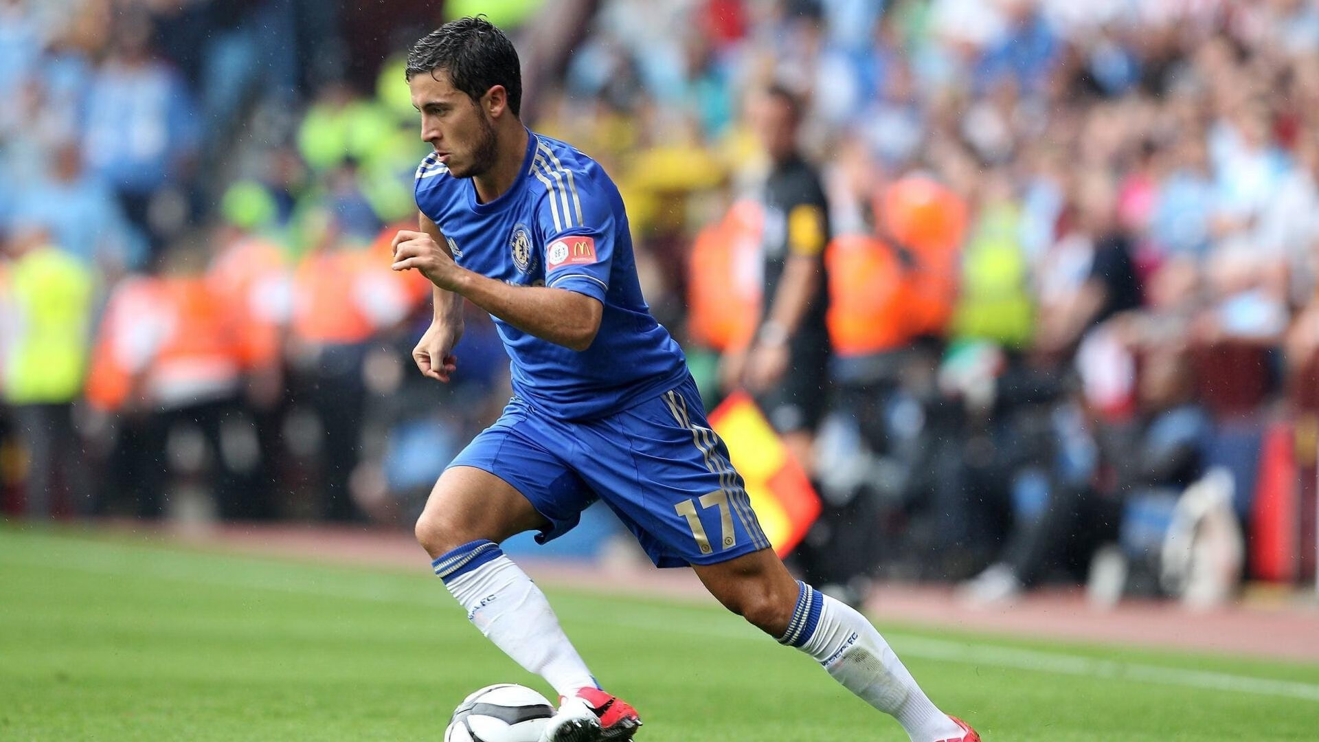 曼联与热刺激战成和双方对抗升级看点不断，曼联对热刺聚胜顽球汇